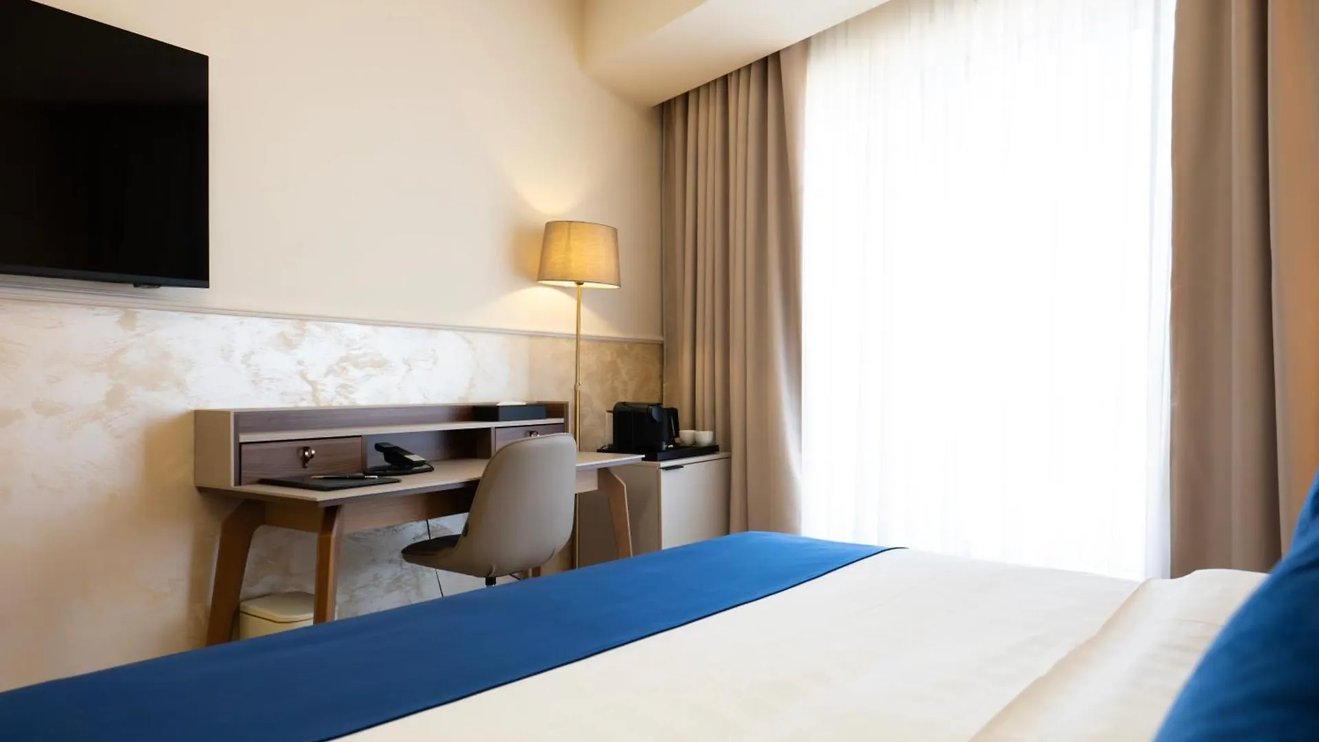 Le Blanc Cotroceni Hotel Bucharest 4*,